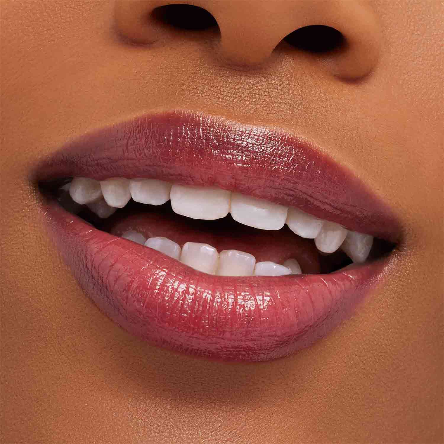 GLOW PLAY TENDERTALK LIP BALM (BÁLSAMO LABIAL)
